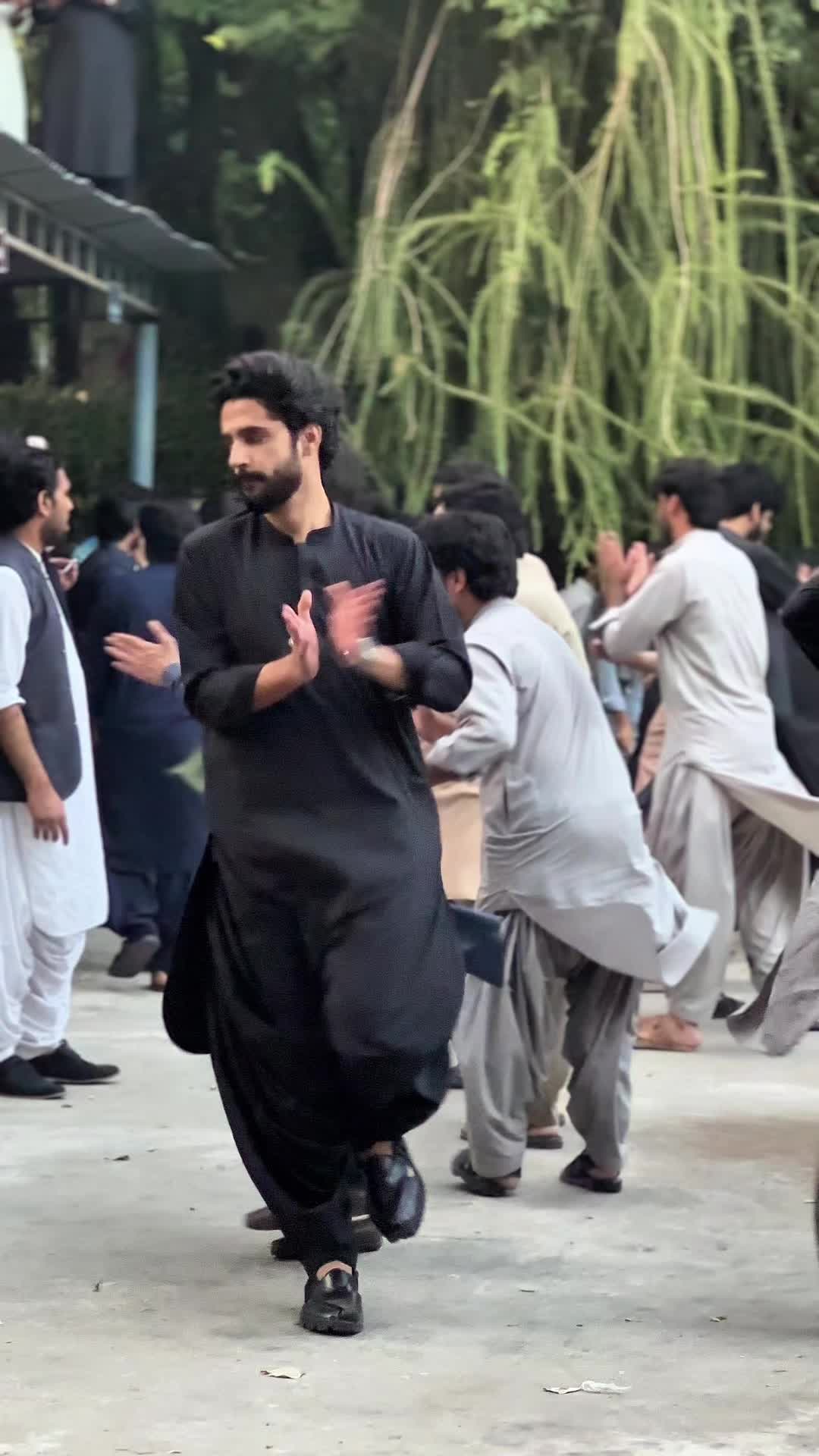 @رئیس بلوچ