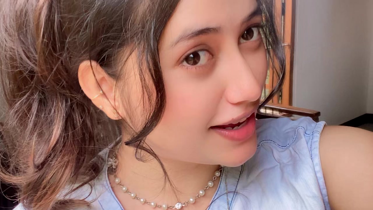 @✿❀_ANJU_ITHRA_ᥫᩣ