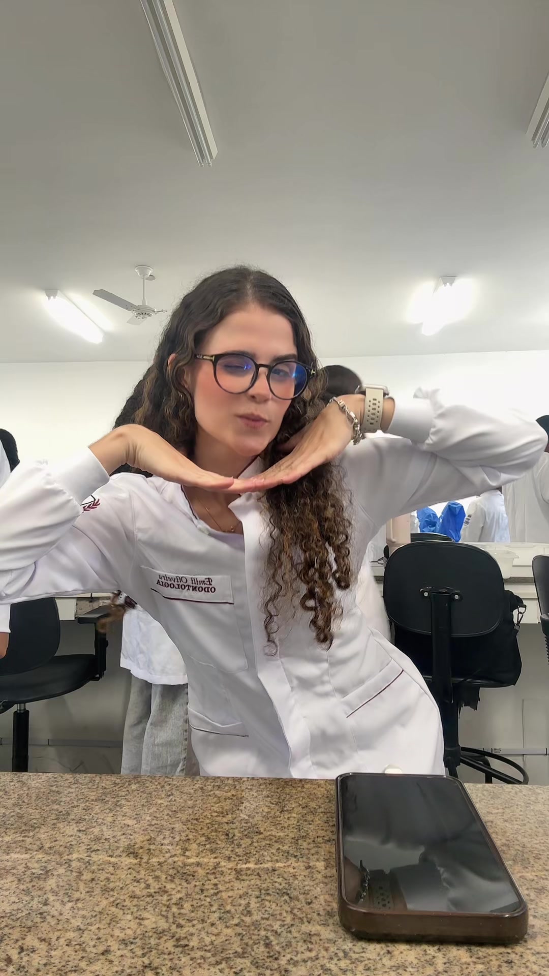 @Emili