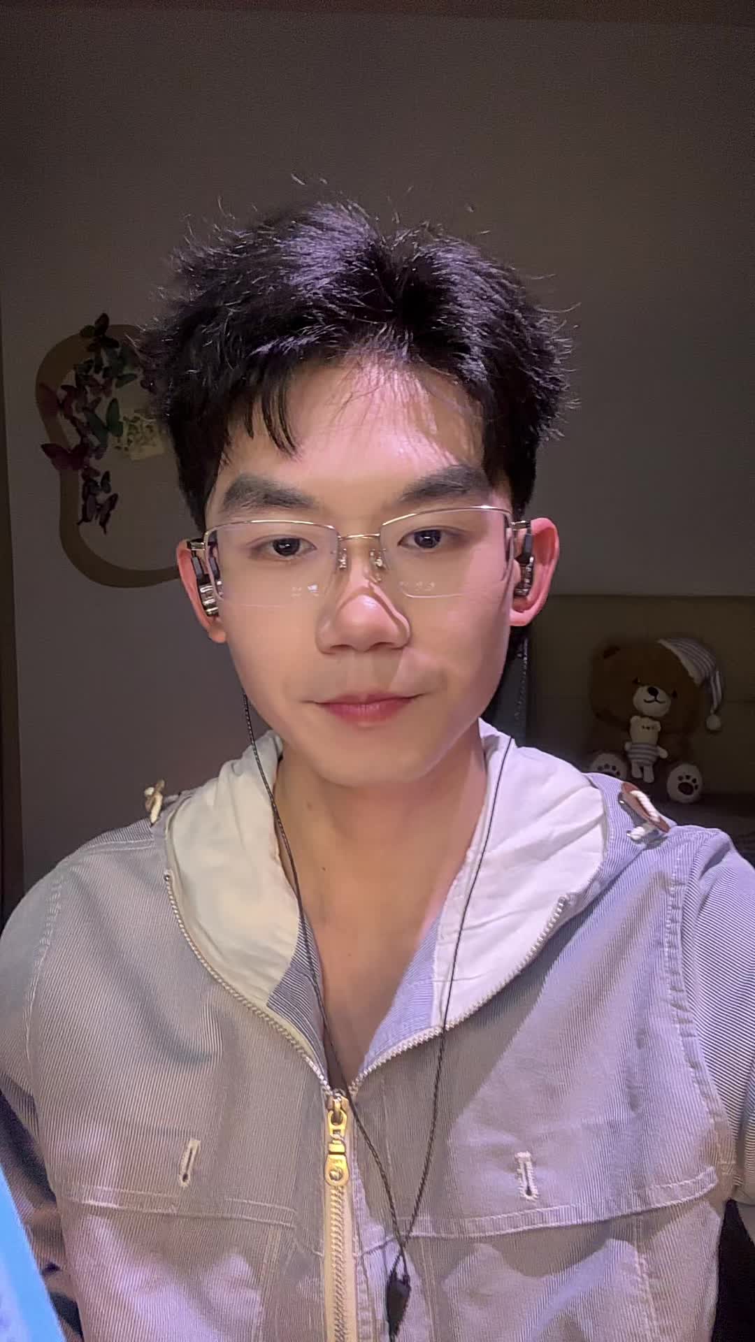 @Lucas