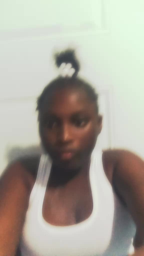 @lati.pon.the.app🤞🤞🤏🤏😜