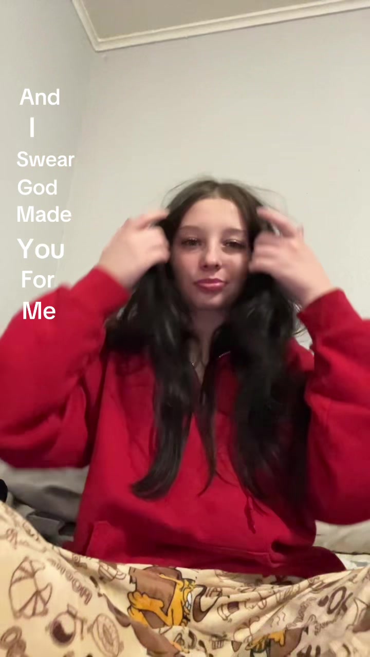 @Marie Brian