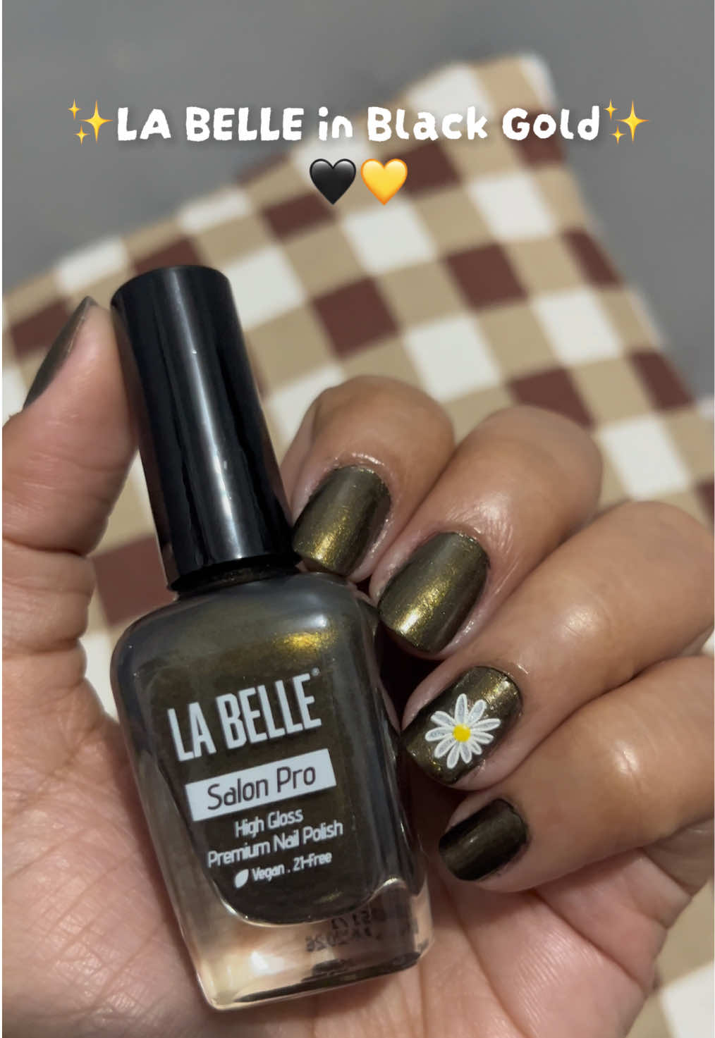 @laisieeee