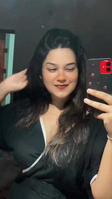 @Dinithi | නිම්නාවි 🌹