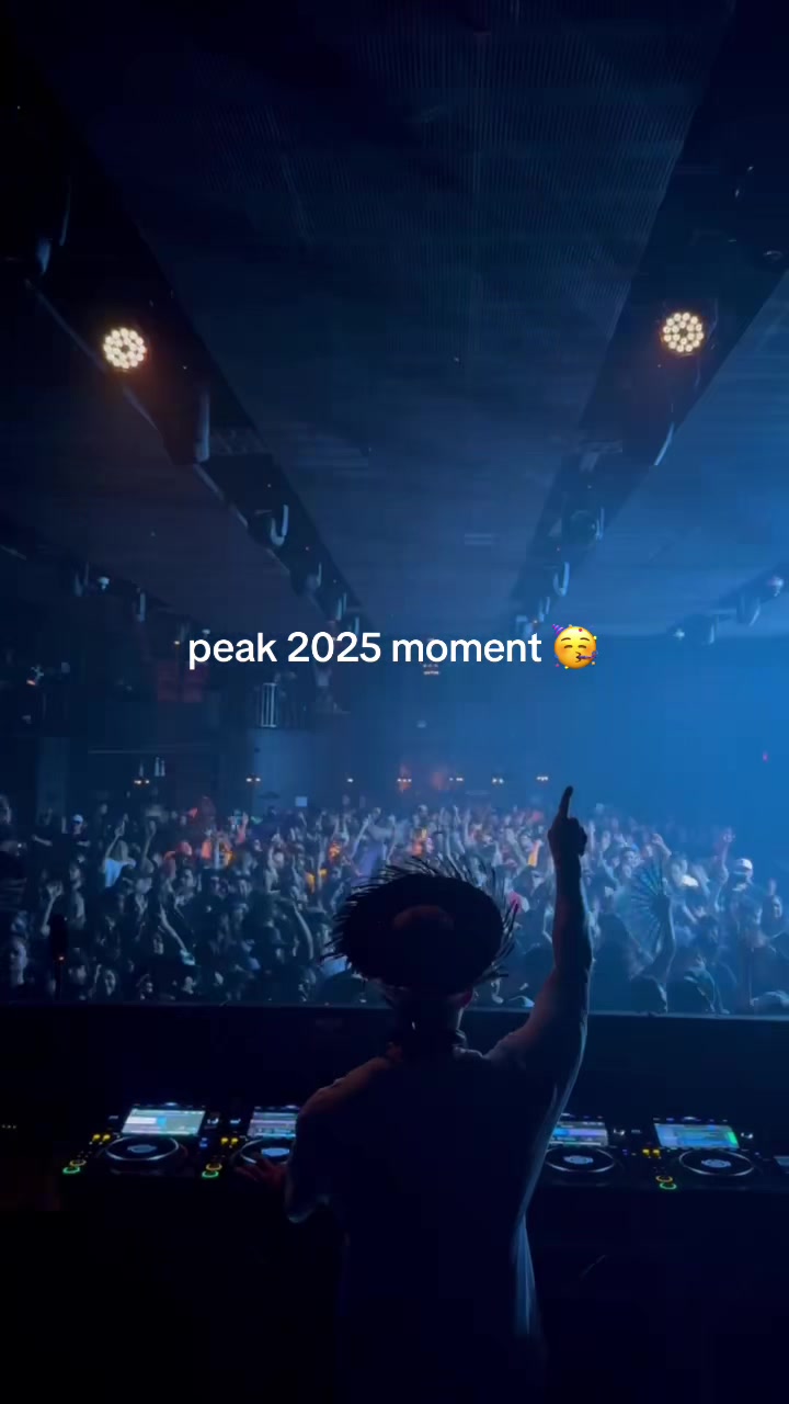 @JOHNJOS&Eacute;