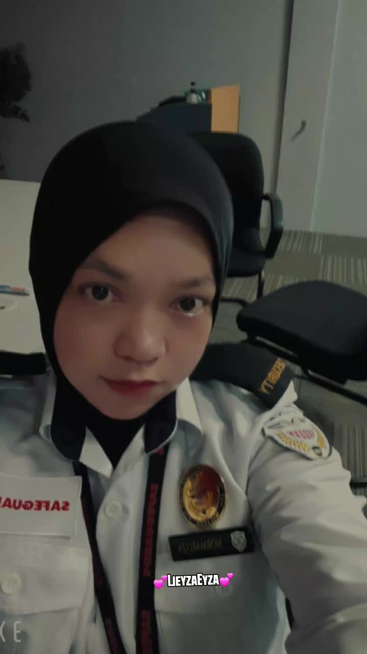 @💕LieyzaEyza💕