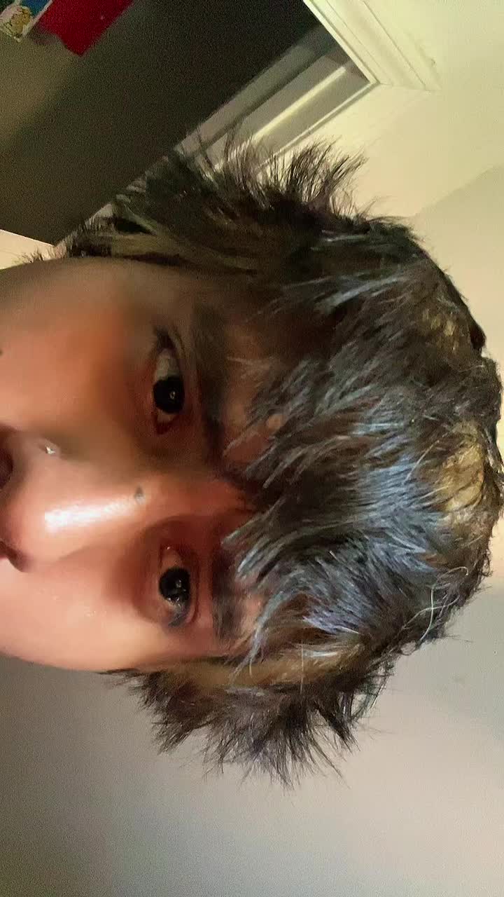 @elvisbruhhh