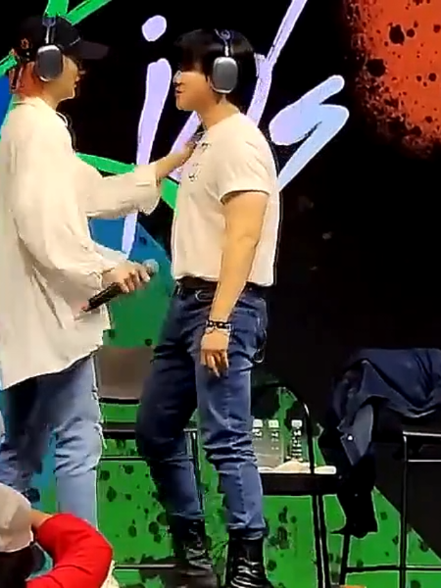 @ни дня без SKZ