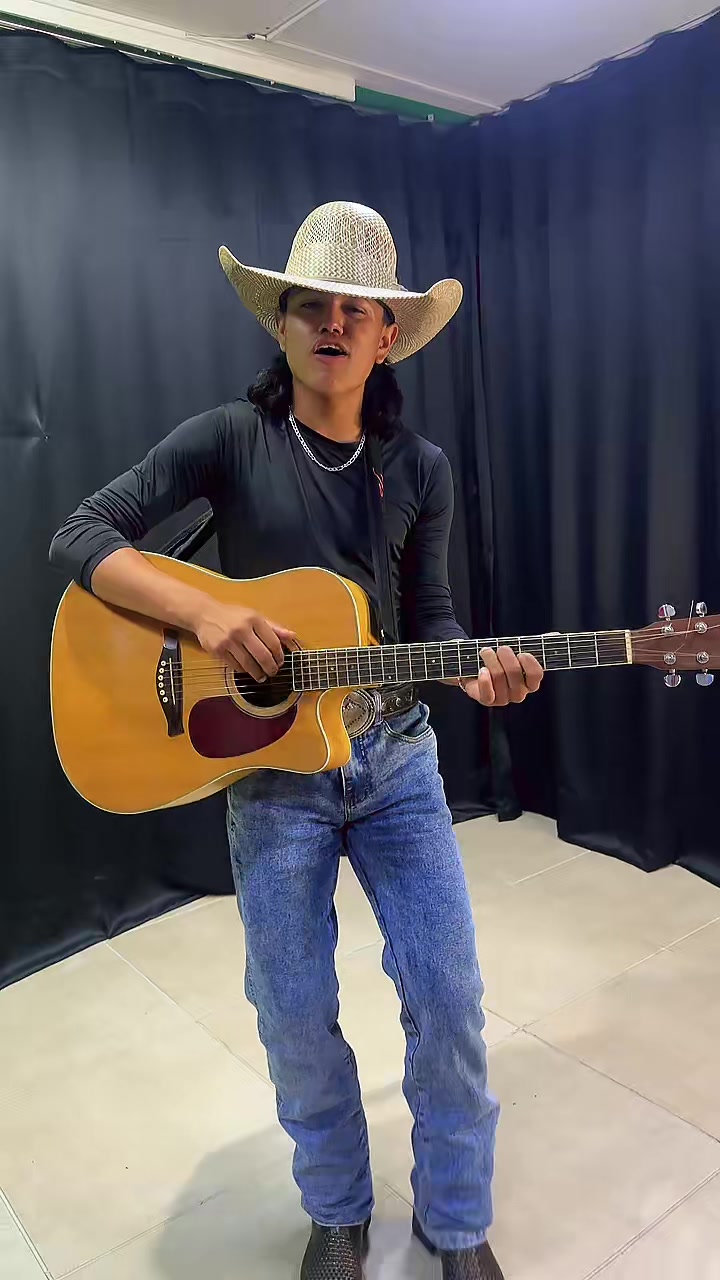 @victorcowboy4