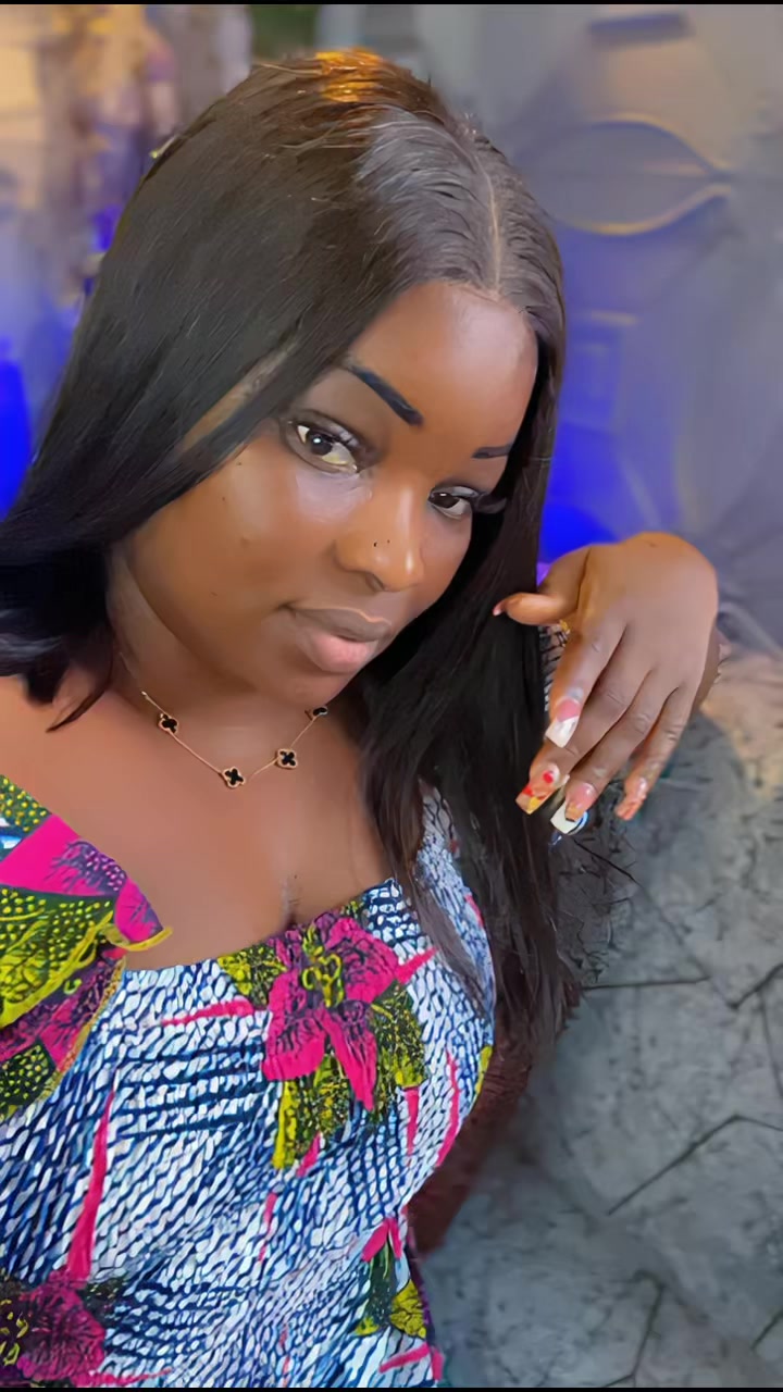 @Vanessa II est bon mon Dieu🥰