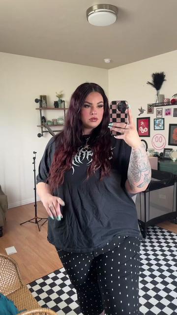 @Jessica Lynn🍒