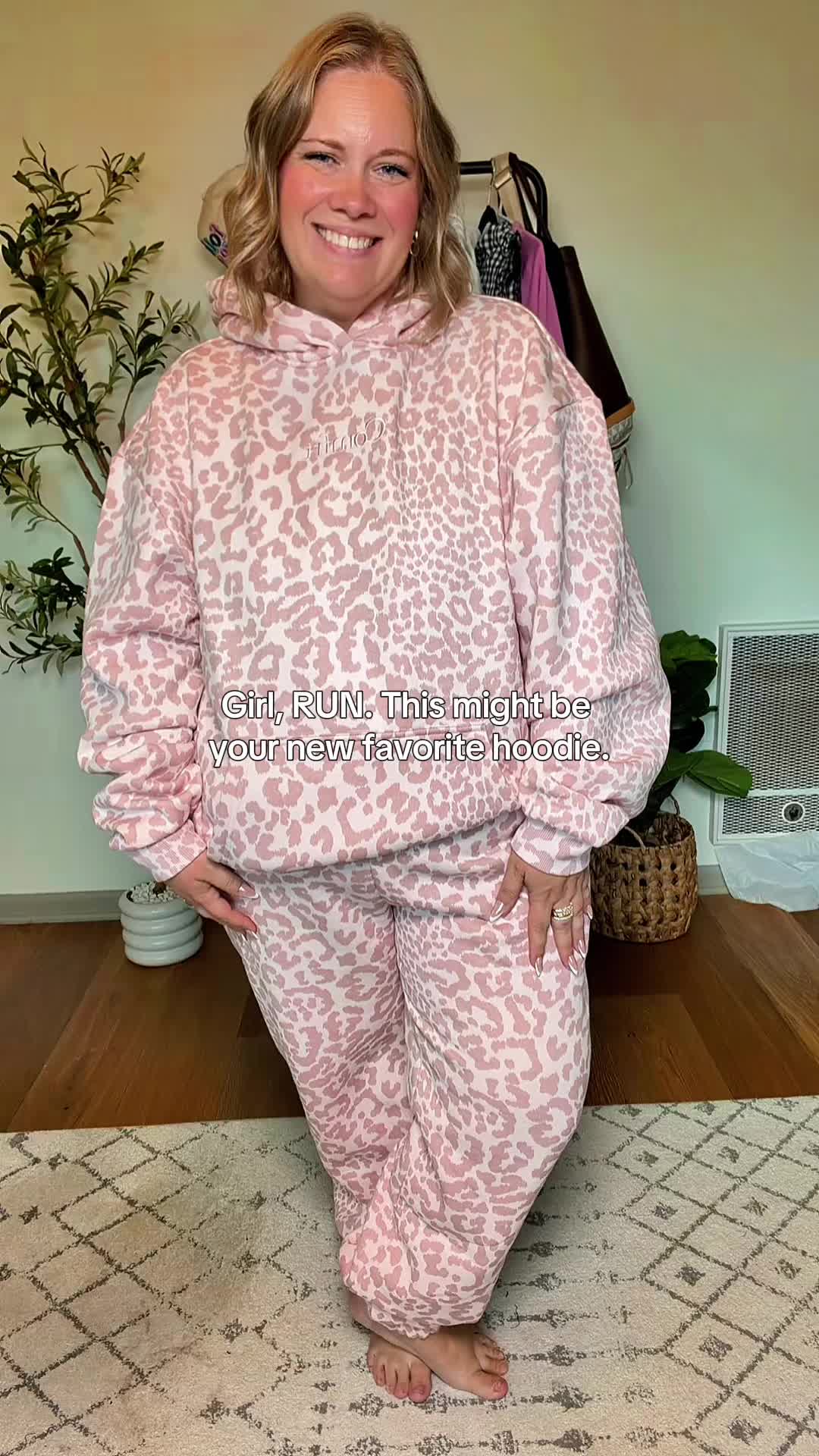 @Carlyn🩷🤟🏻 TTS Mom Fashion