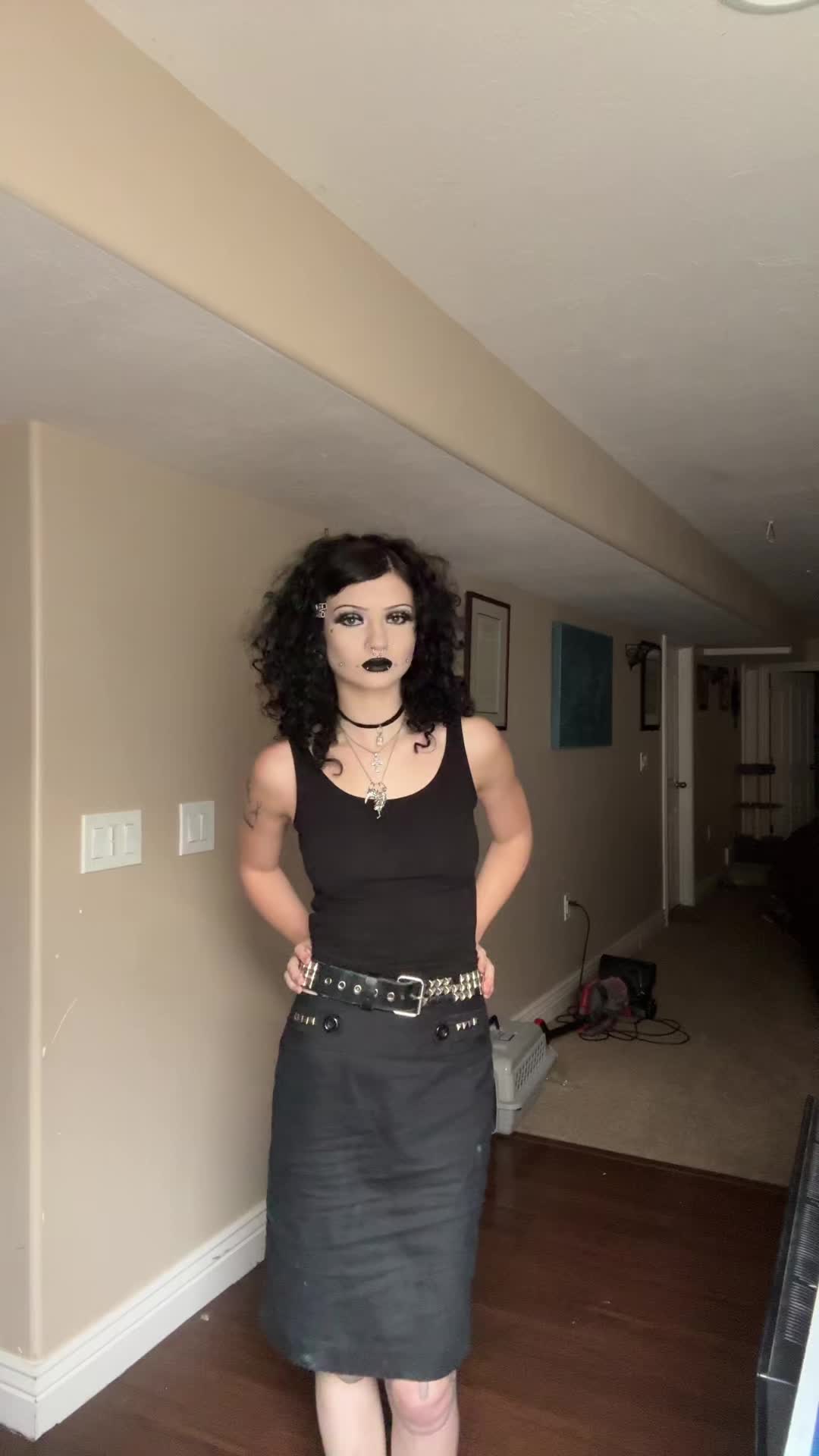 @miss.porcelain_