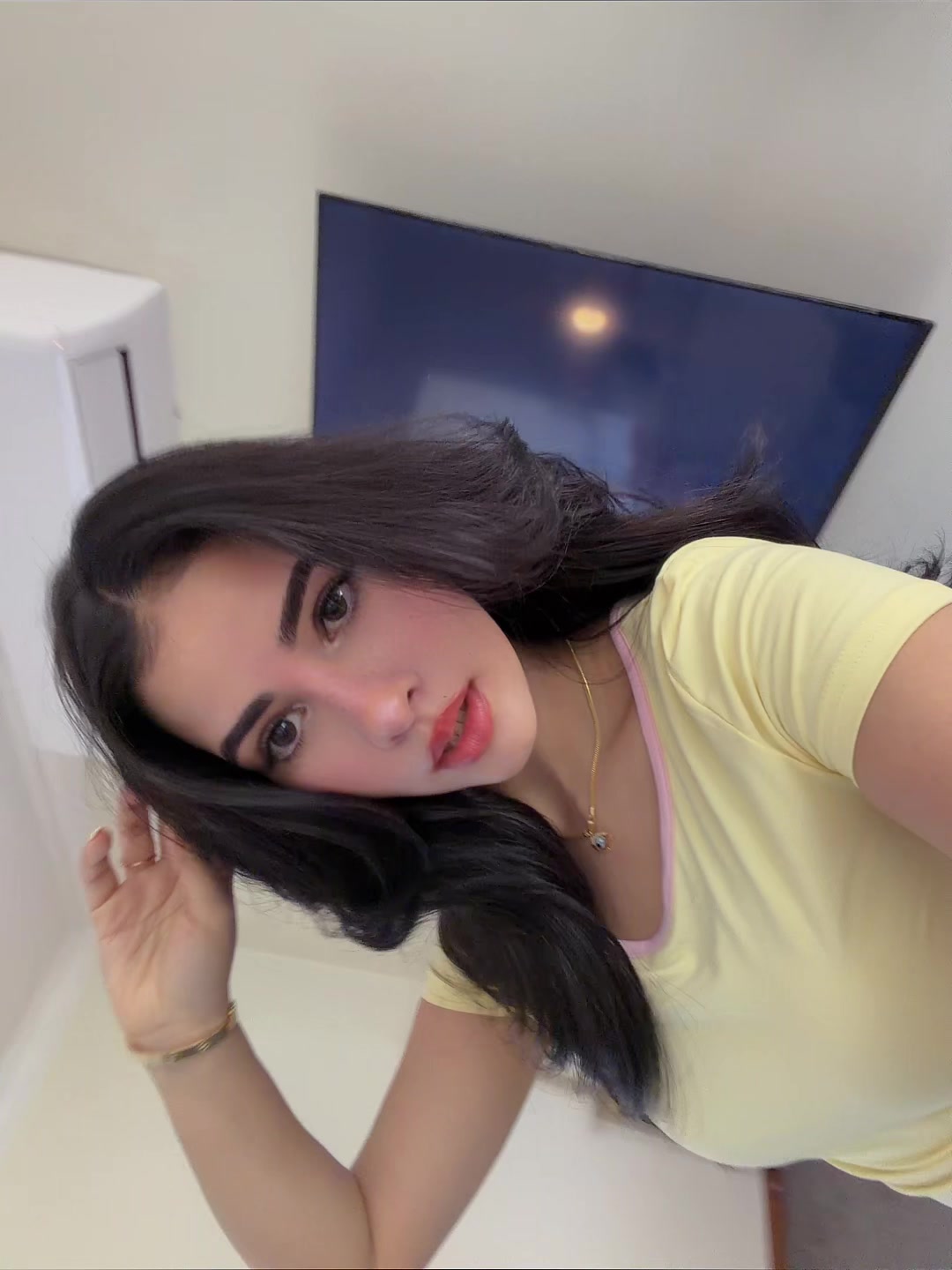 @nishy🧚