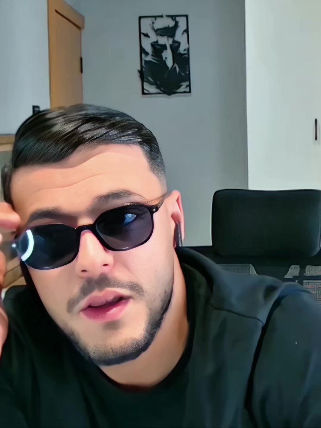 @𝗬𝗼𝘀𝗿𝗶_المصمم