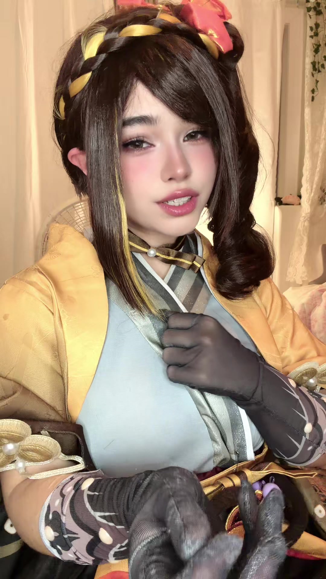 @yoursonly_aurora