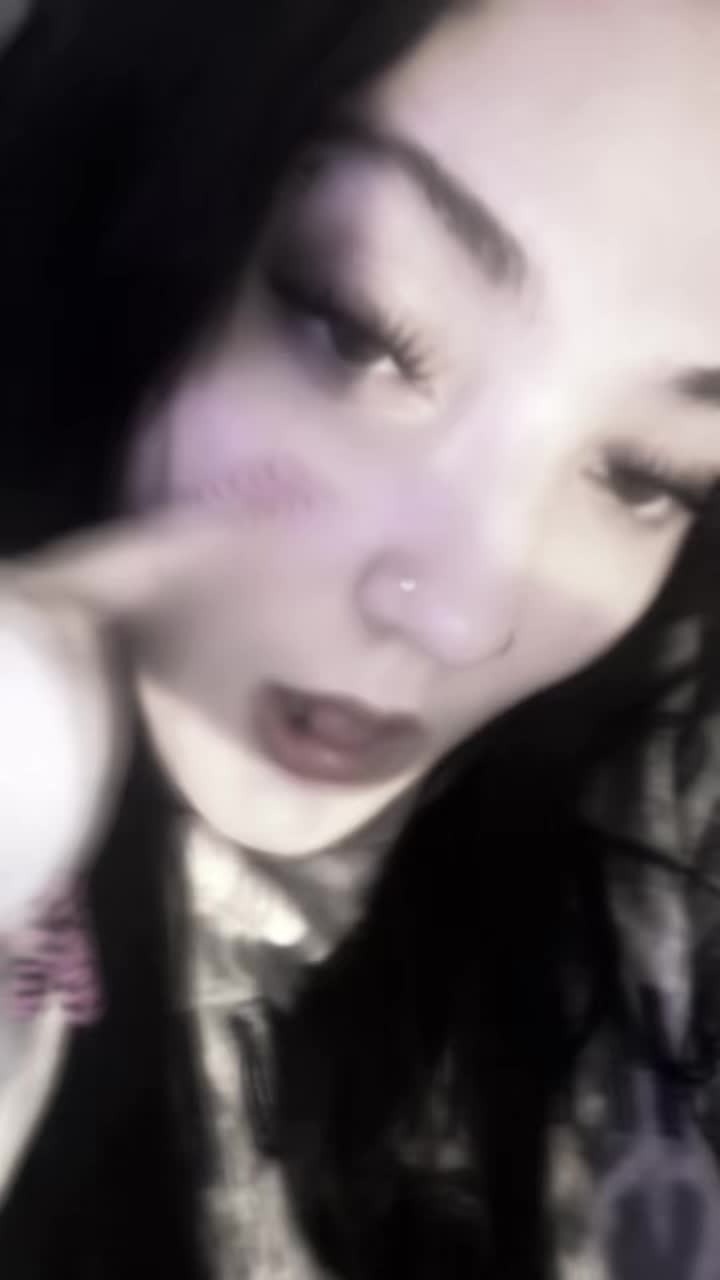 @kyra ☠︎︎