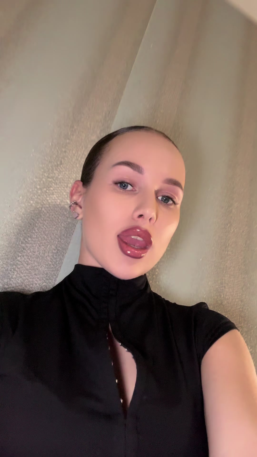 @mksmvn__