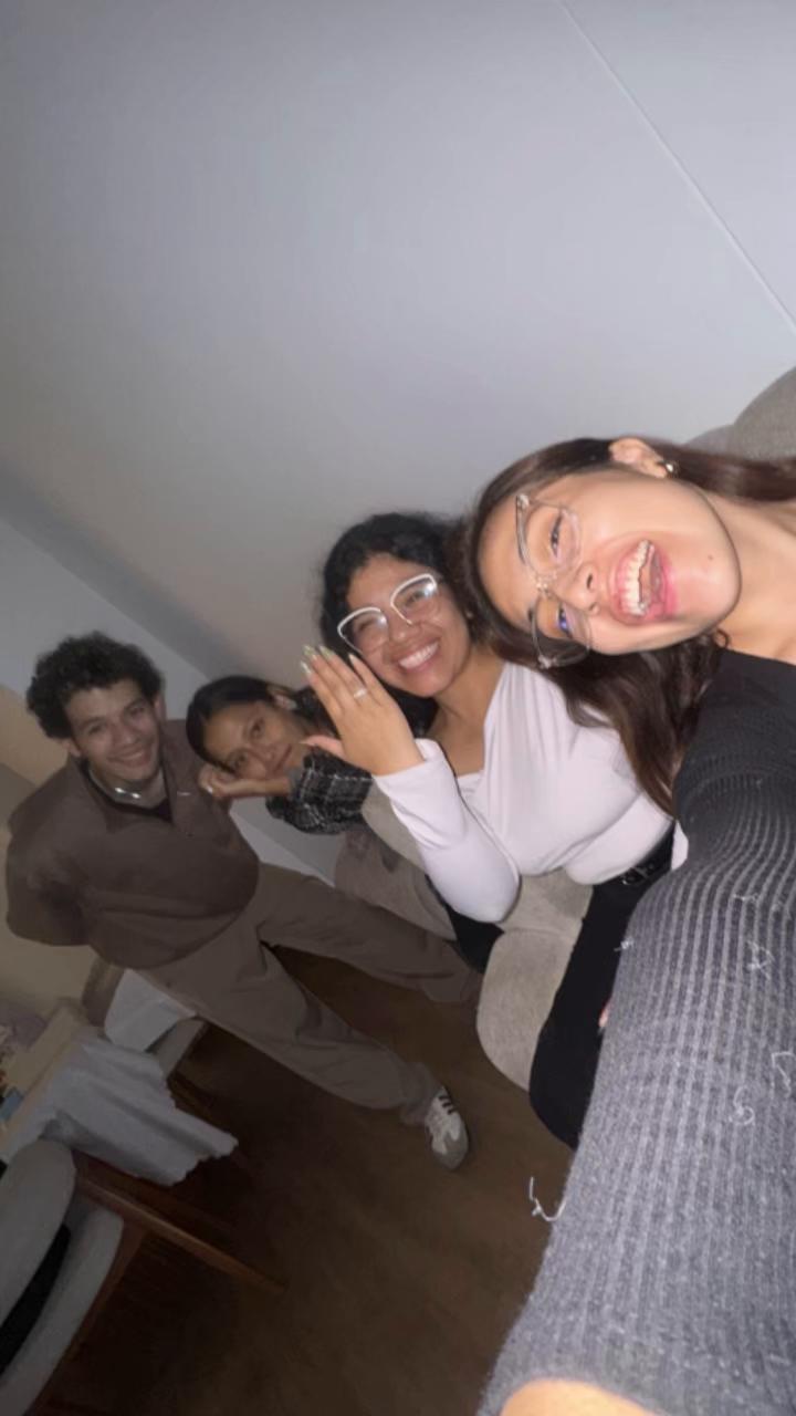 @Rubi ✨