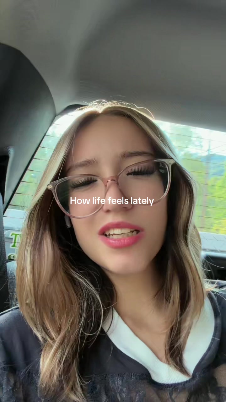 @glitteryunicornpuhh
