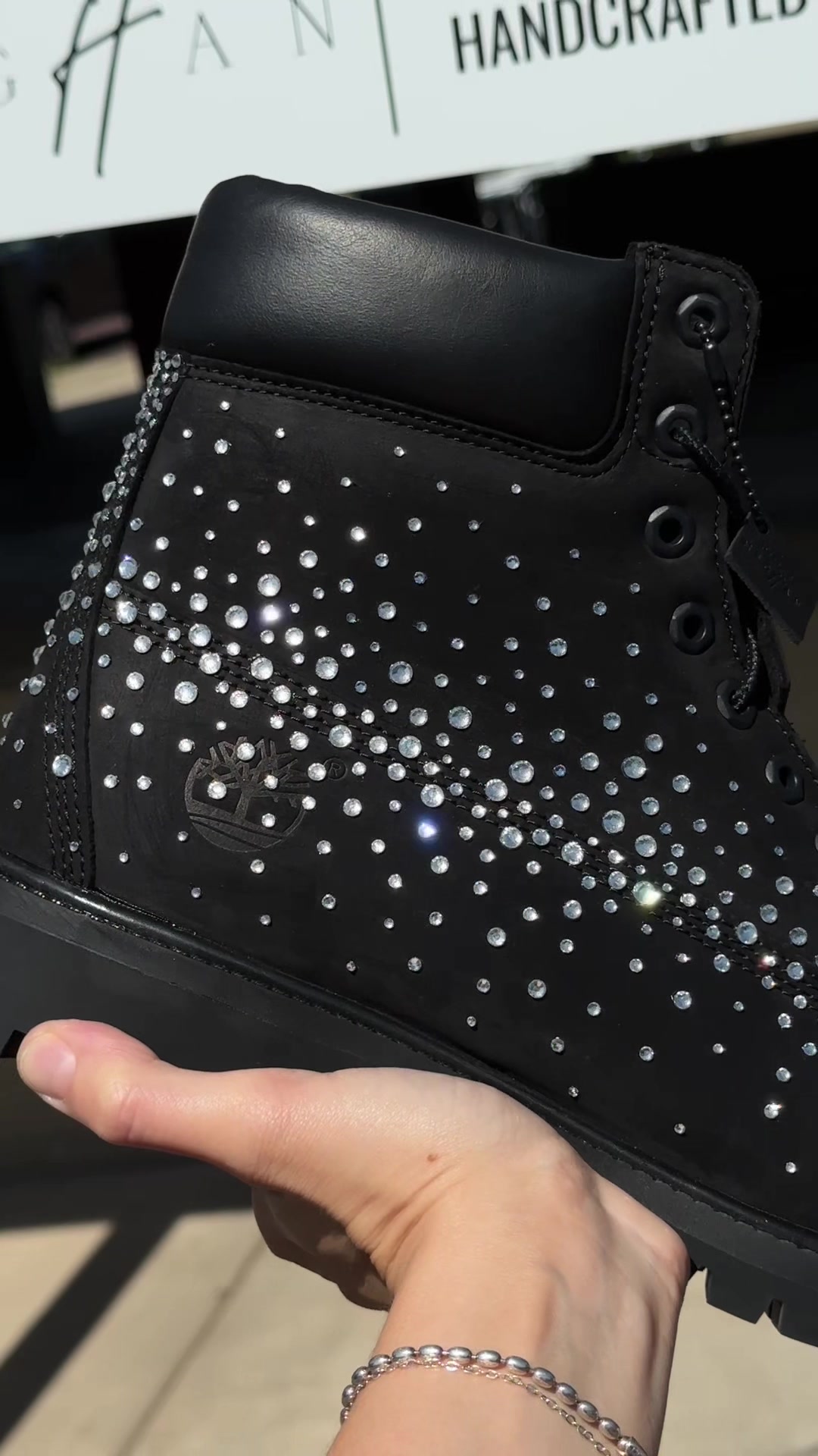 @With An H Shoe Customization