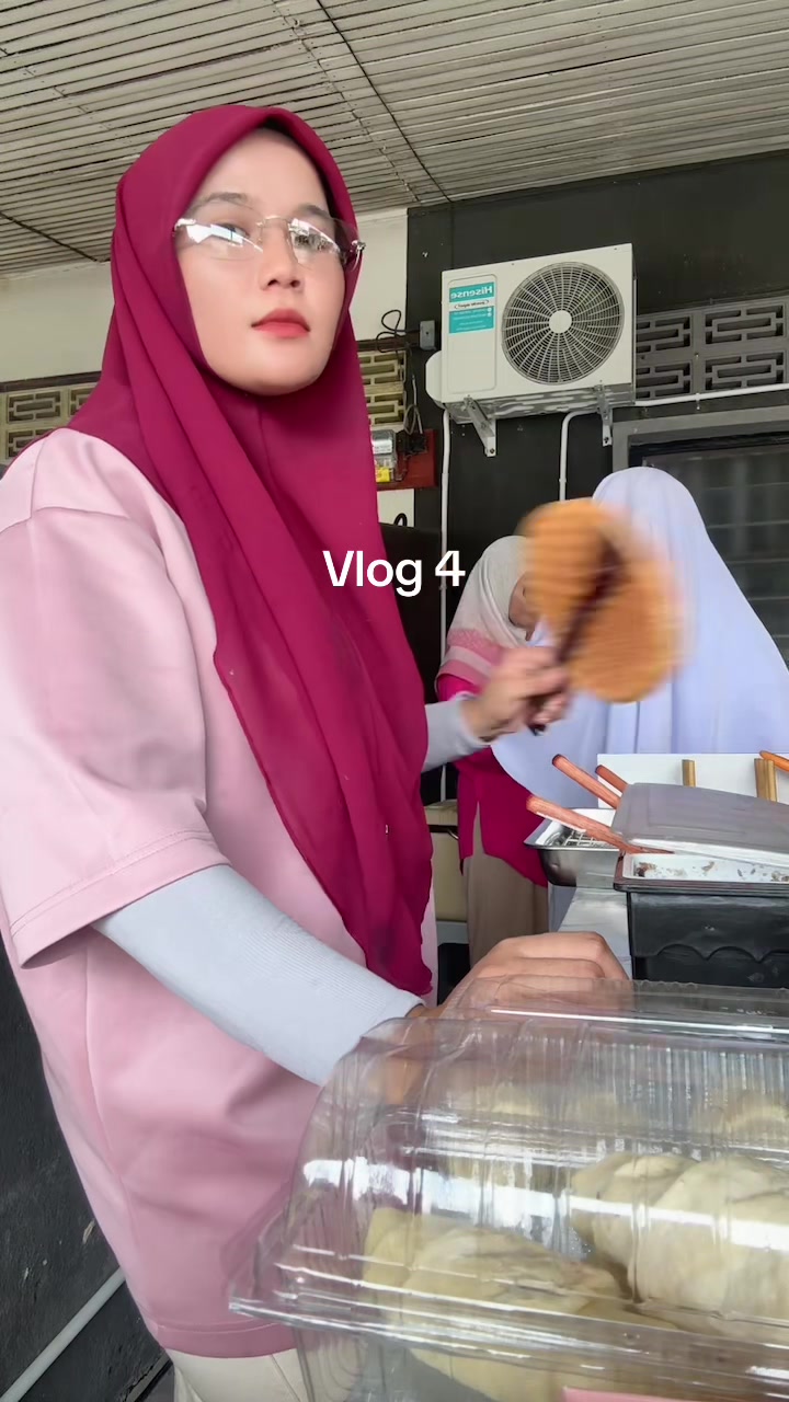 @A'z Wafflelicious