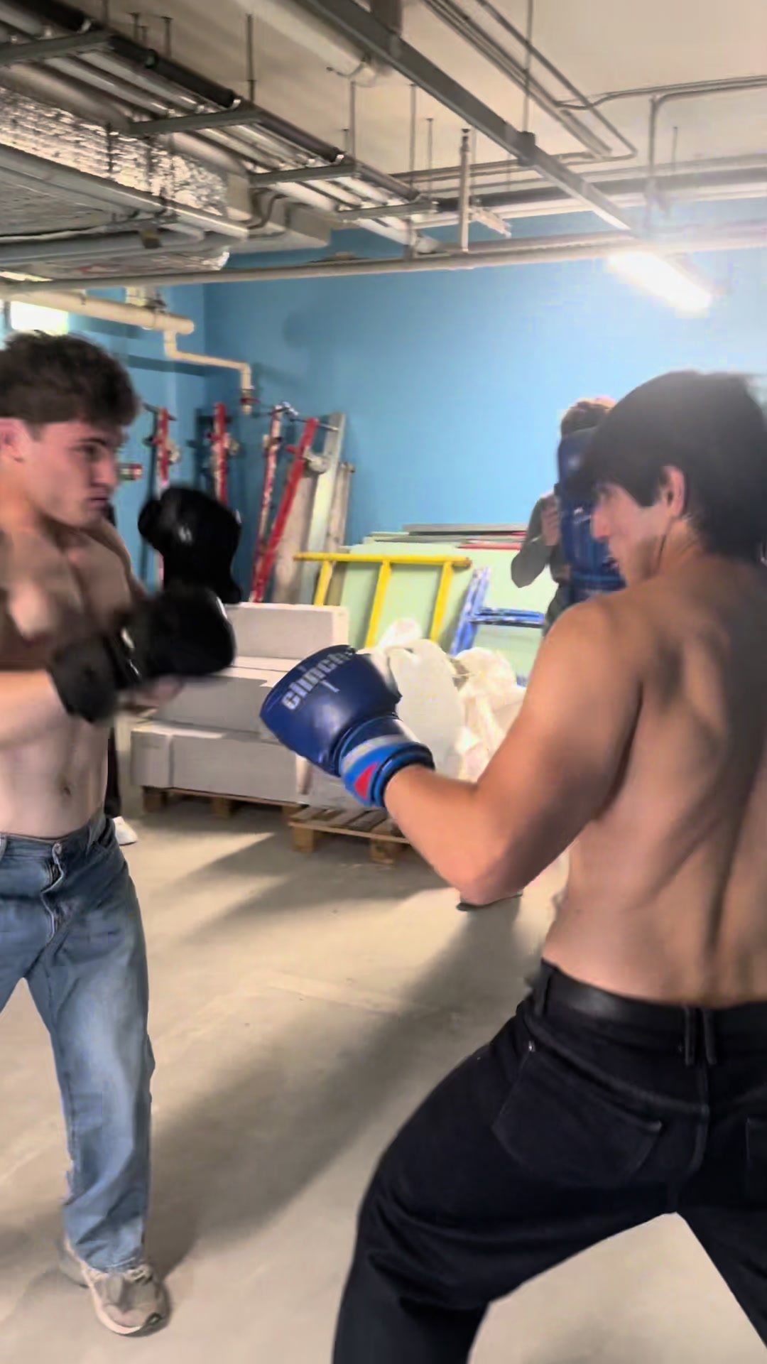@Тгк:КулакСамира👊🏼