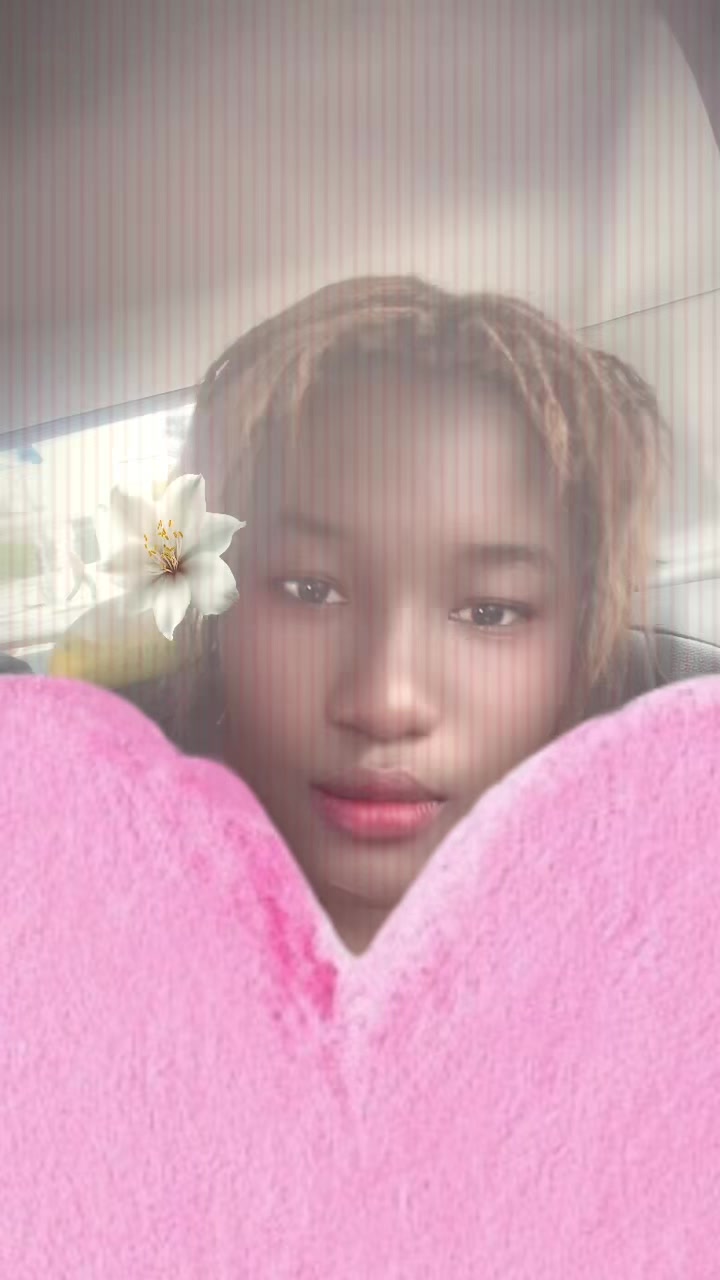 @💋MISS 💍ESTELLA🥰