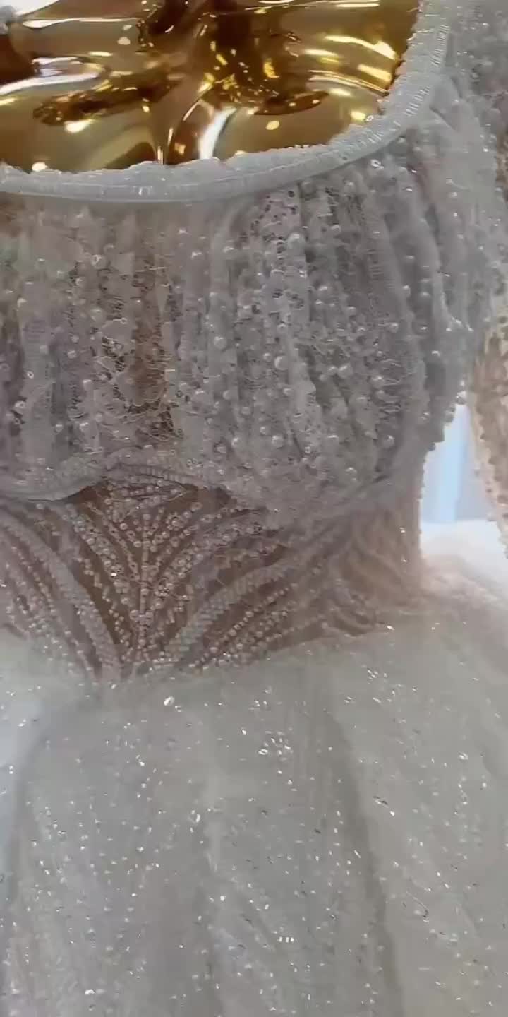 @Ran&igrave;a Fash&igrave;on