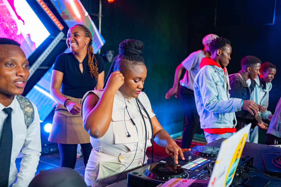 @Dj Celestar