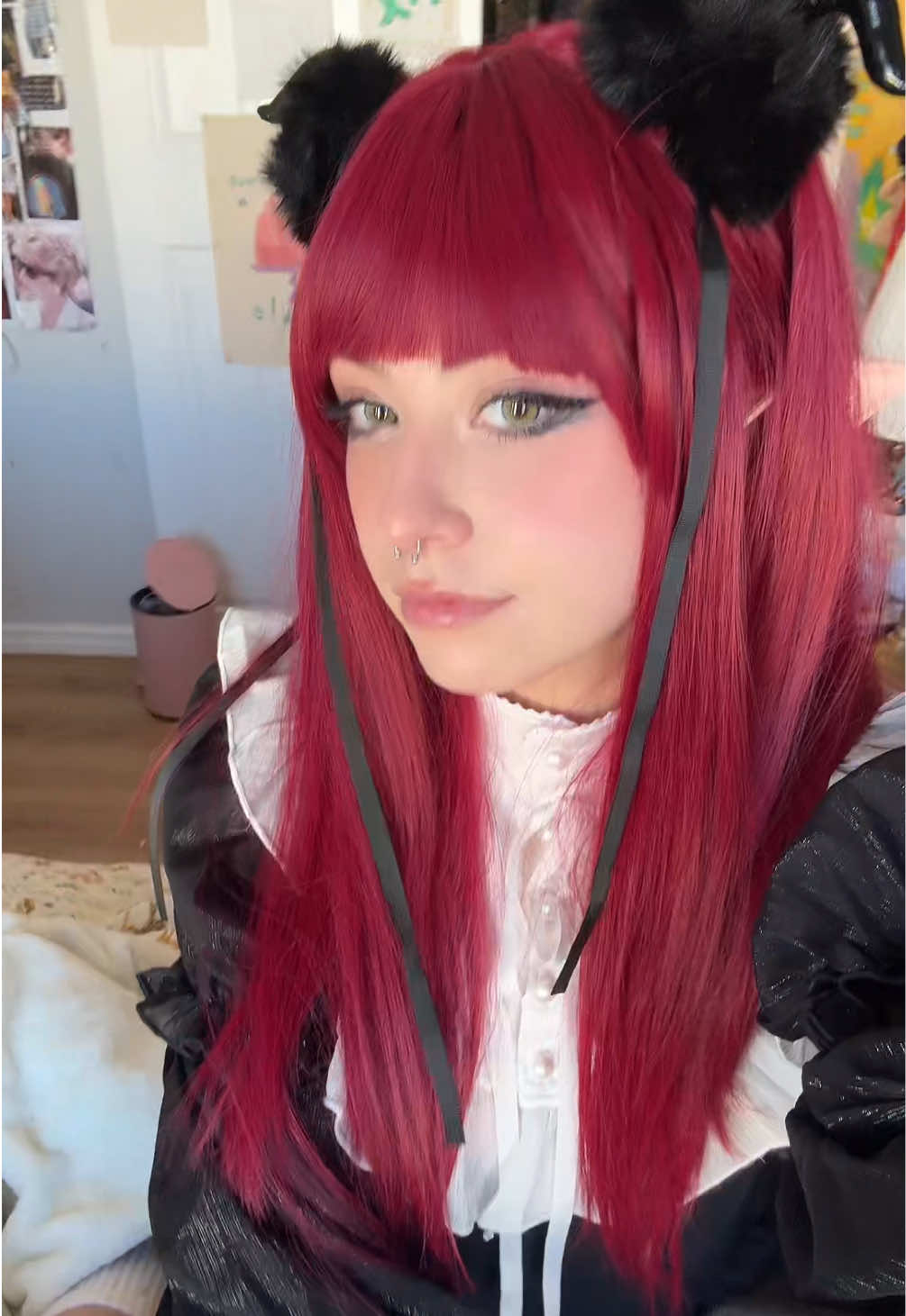 @<3