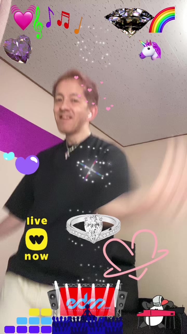 @💎Kouzou 🌈🟣