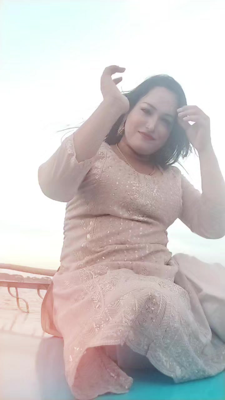 @❤️,,,,জবা রানী,,,,❤️