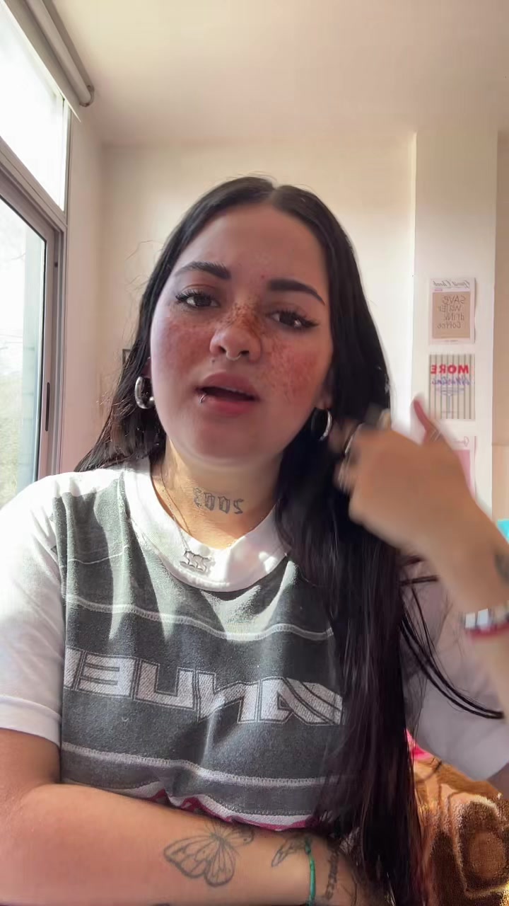 @aantoross🫦
