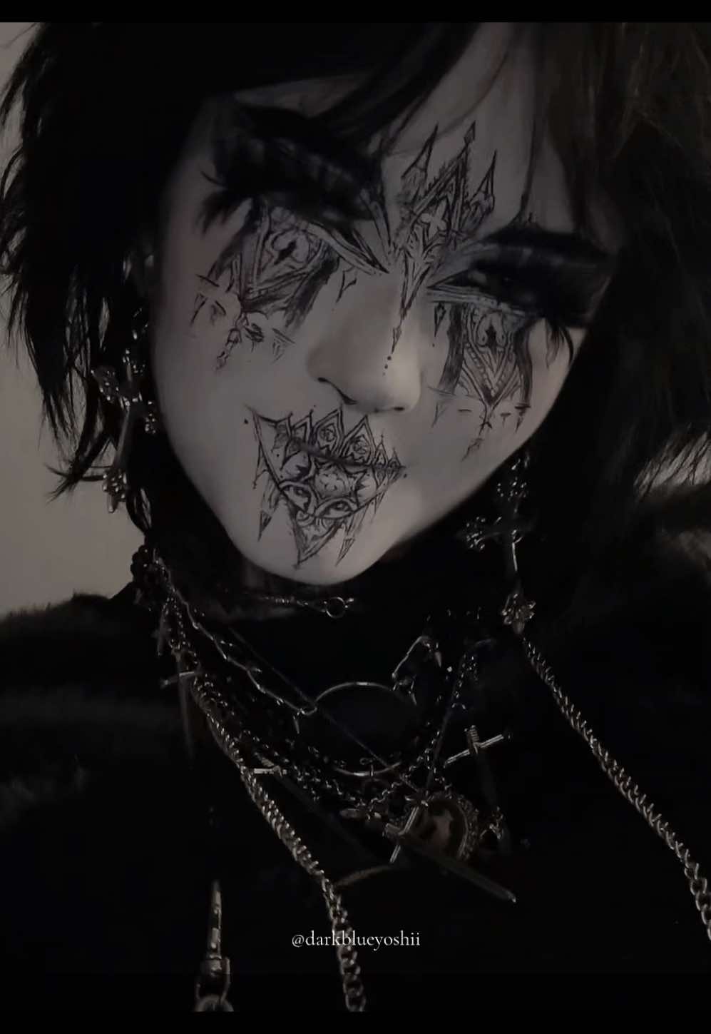 @༺𝕯𝖆𝖗𝖐𝖇𝖑𝖚𝖊𝖞𝖔𝖘𝖍𝖎༻