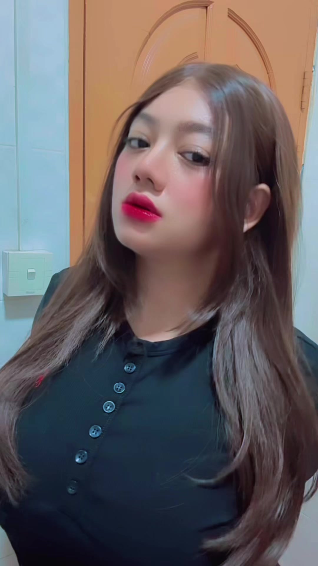 @Khaing