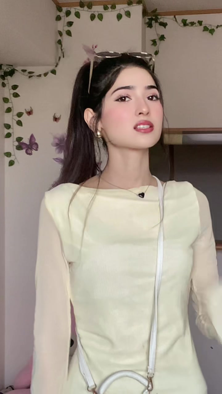 @__𝓢𝓱𝓮𝓽𝓪𝓵🦋.