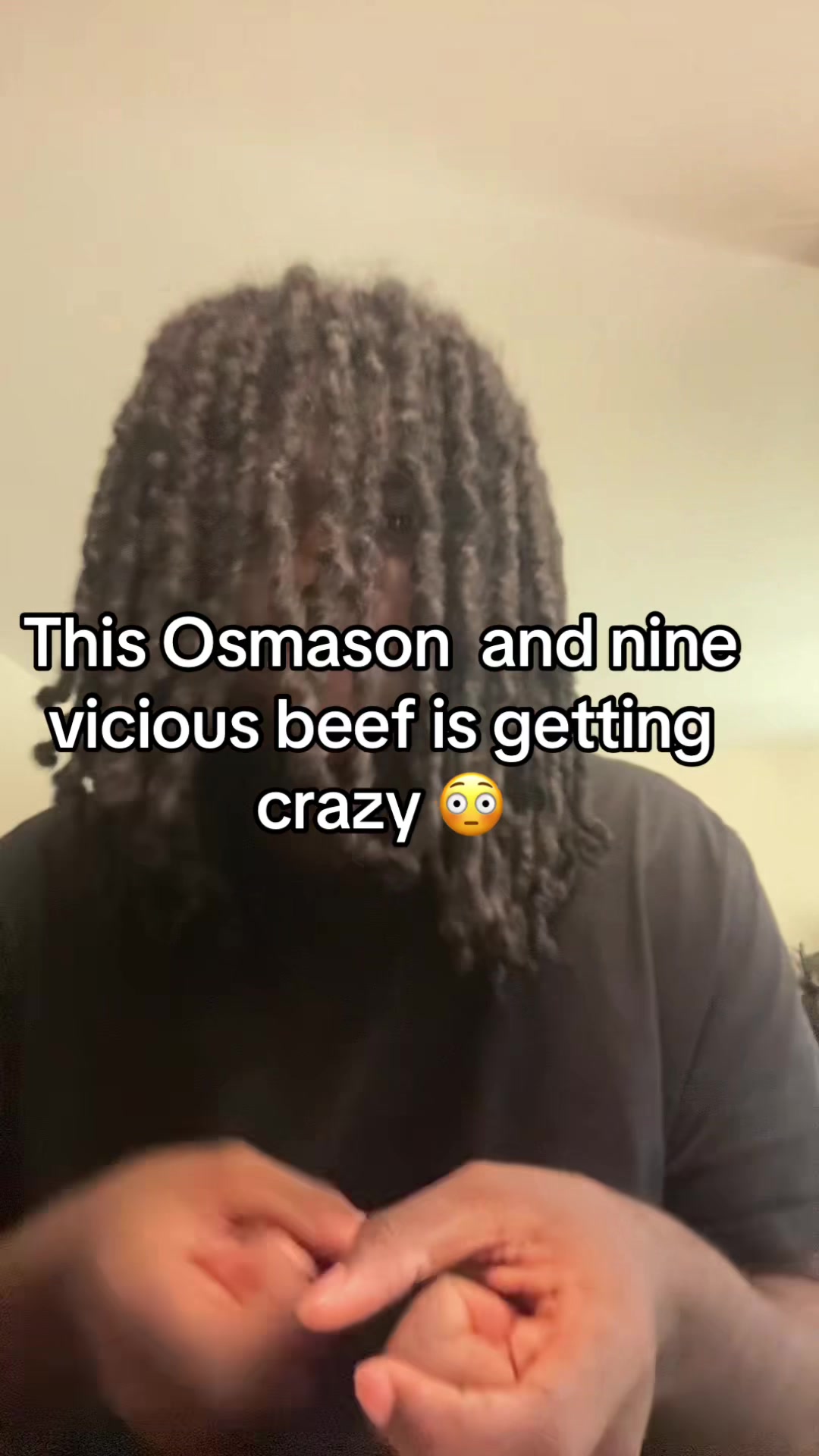@⃟