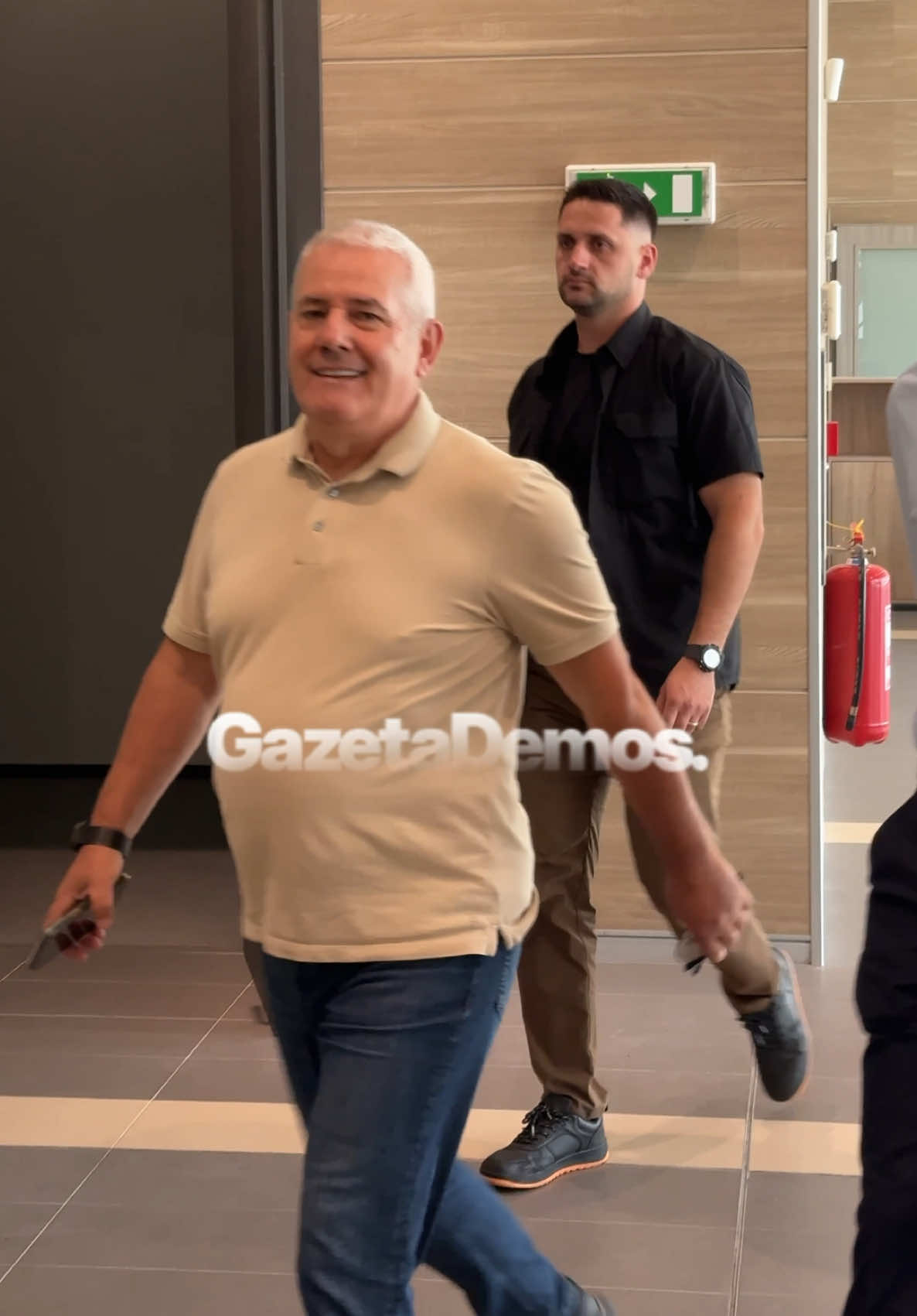 @GazetaDemos