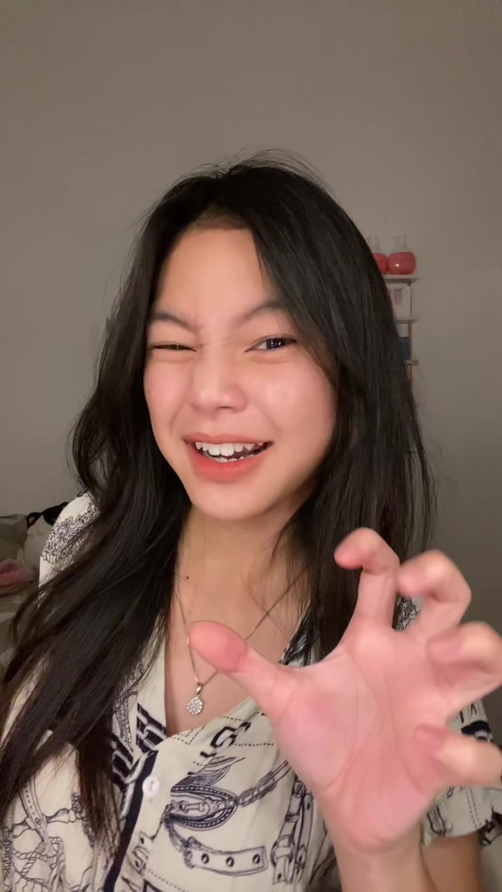 @queena_gadis