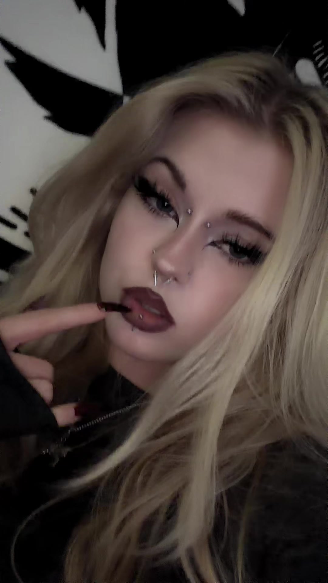 @𝓚𝓲𝓻𝓪 ☾