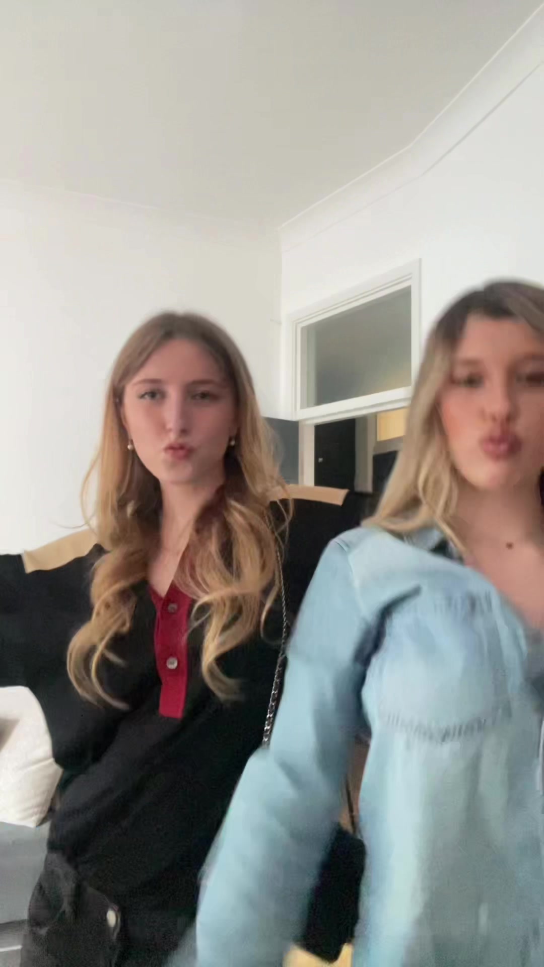 @Gi