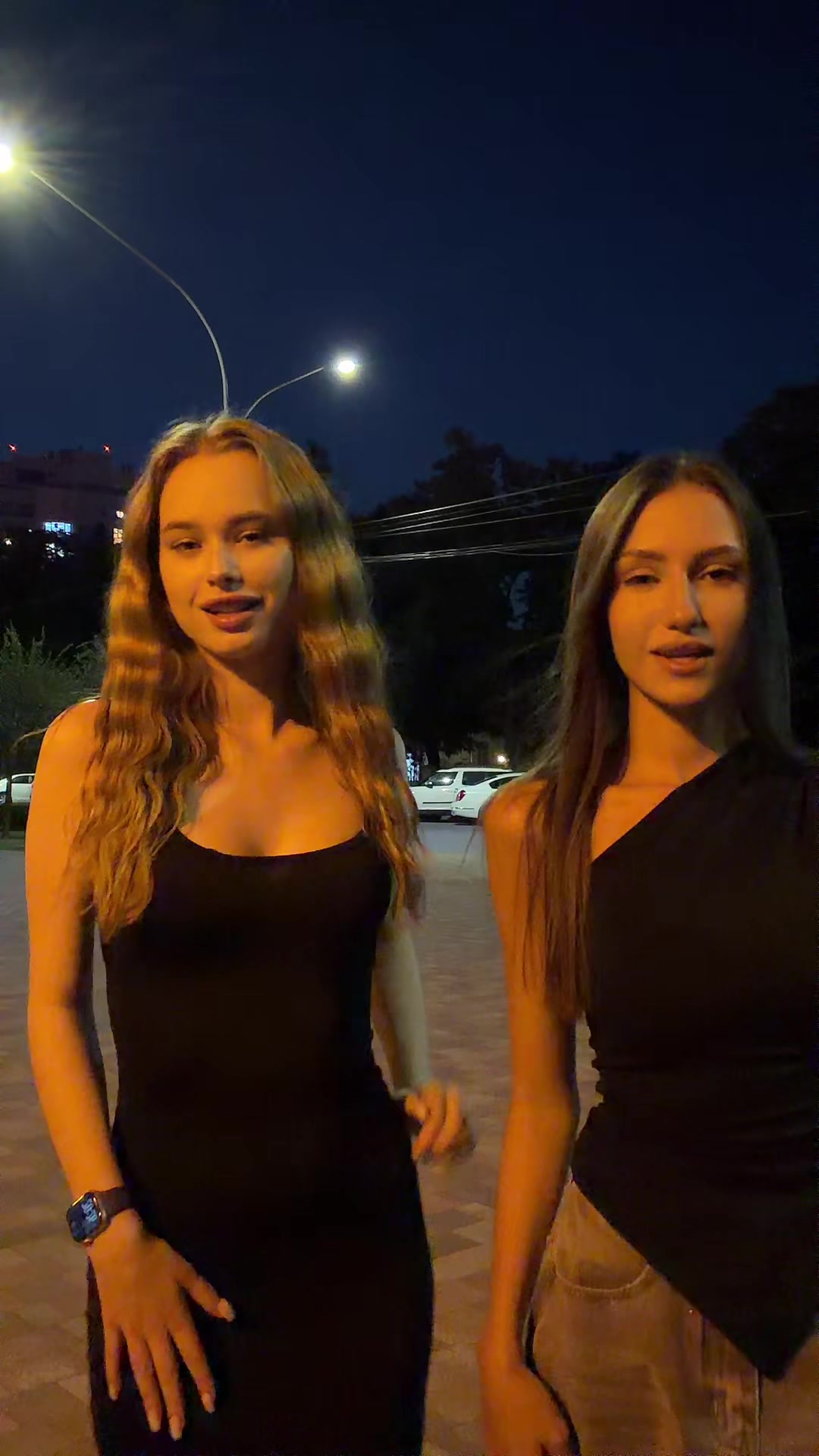 @E.K