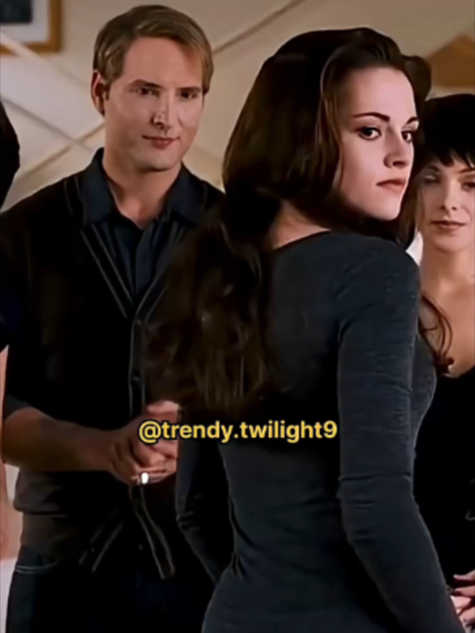 @moonlight4rchive//TWILIGHT
