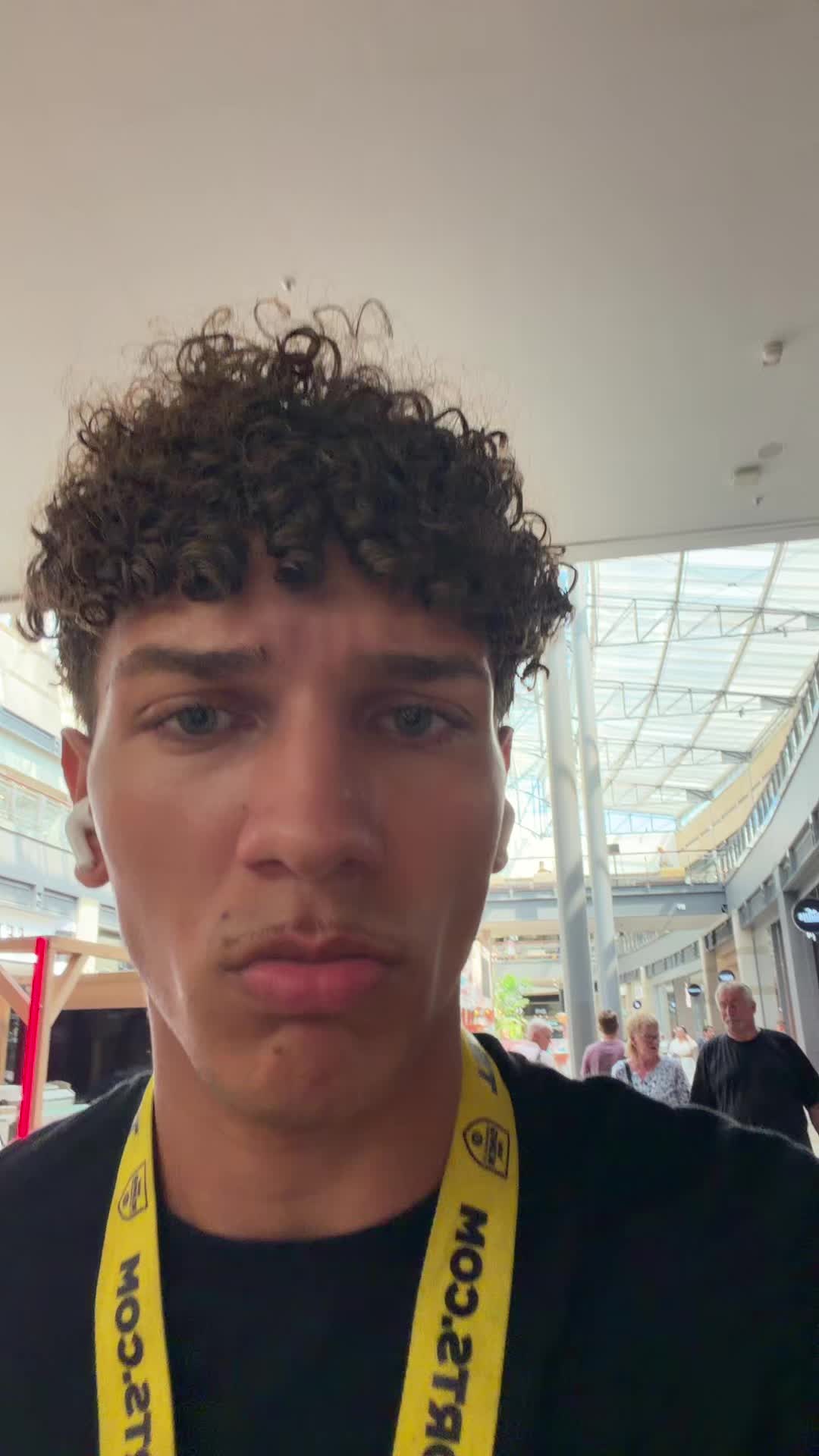 @JJ