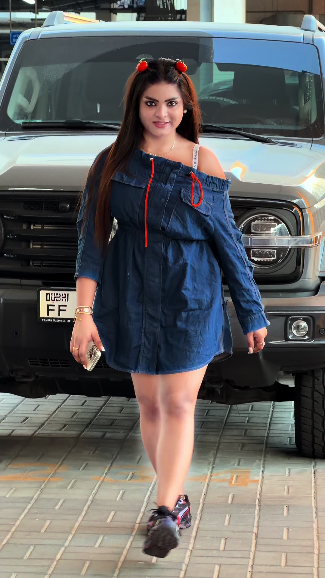 @chayaschu