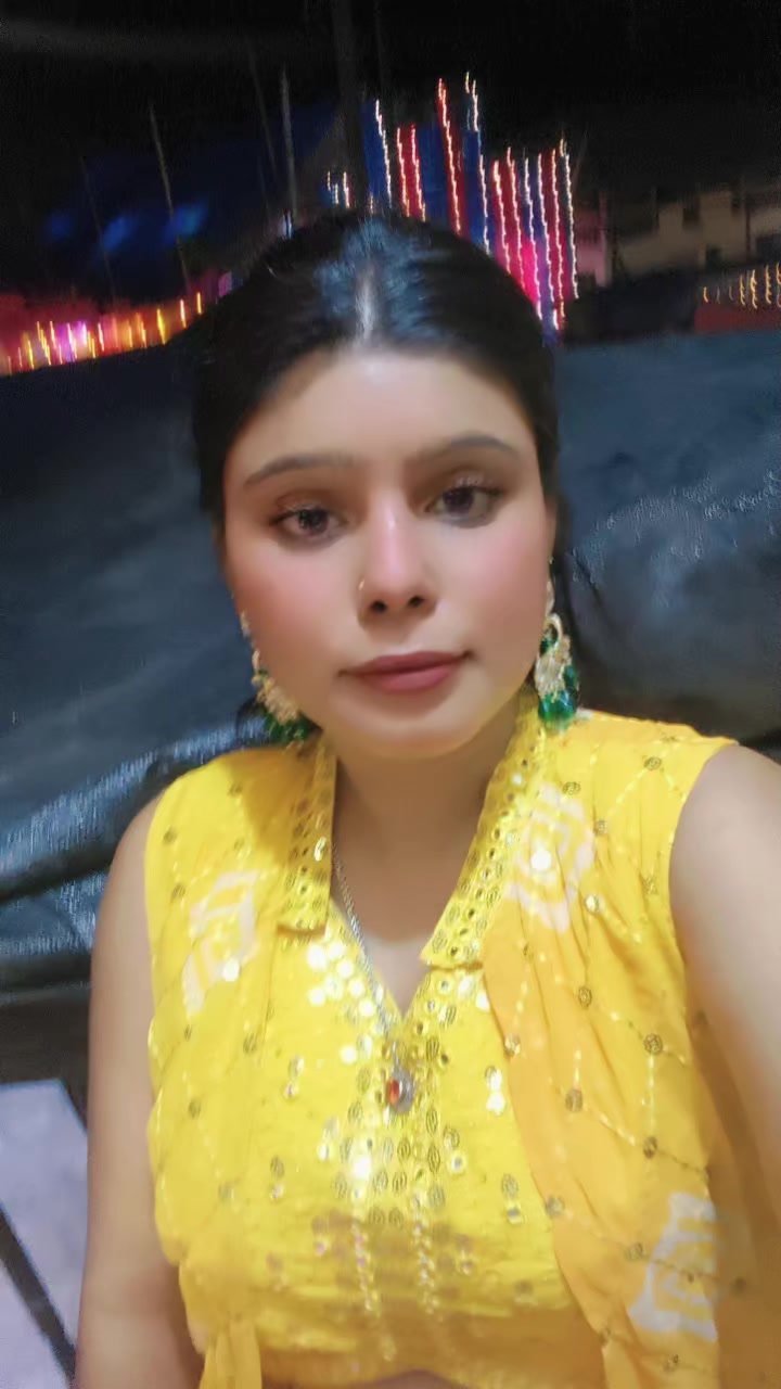 @YadavNisha