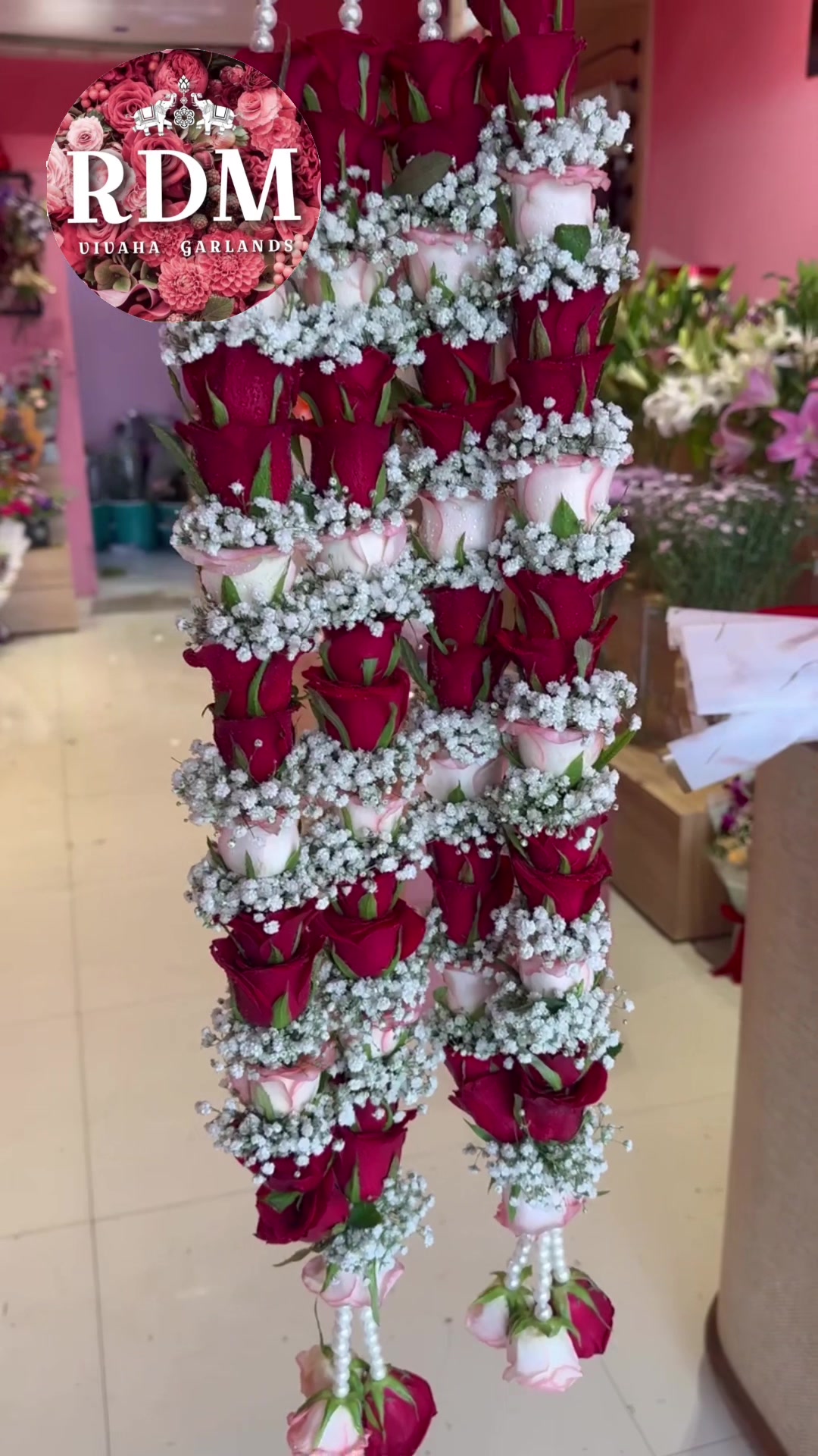 @๐๐๐ ๐๐ข๐ฏ๐๐ก๐ Garlands