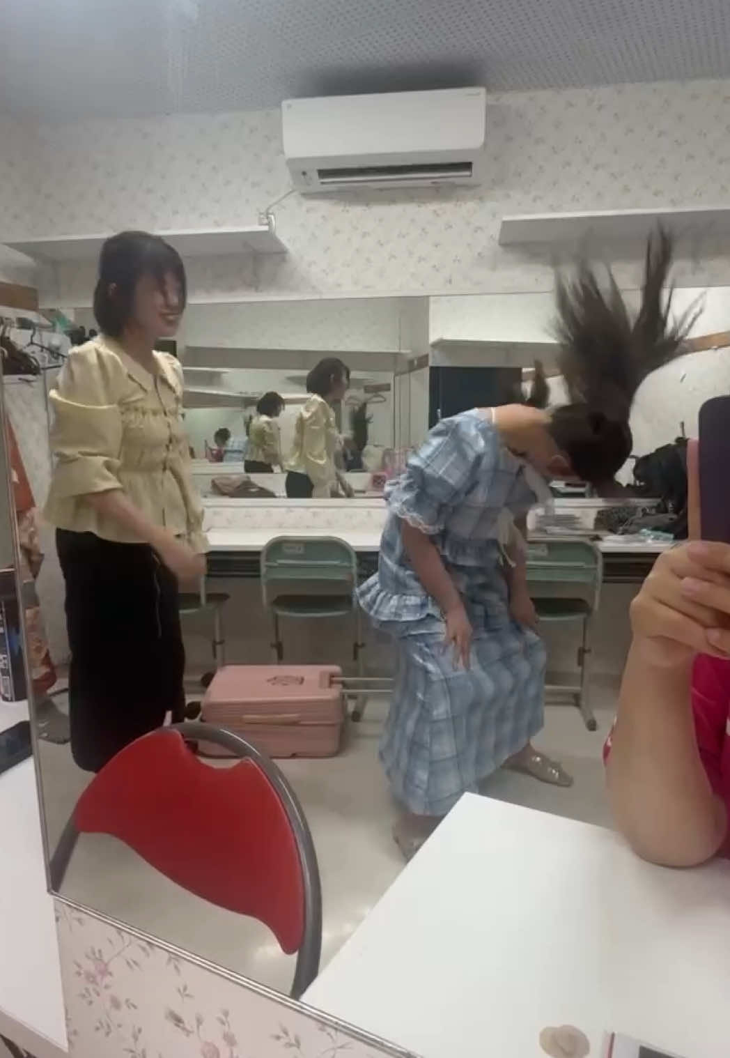 @女子独身倶楽部