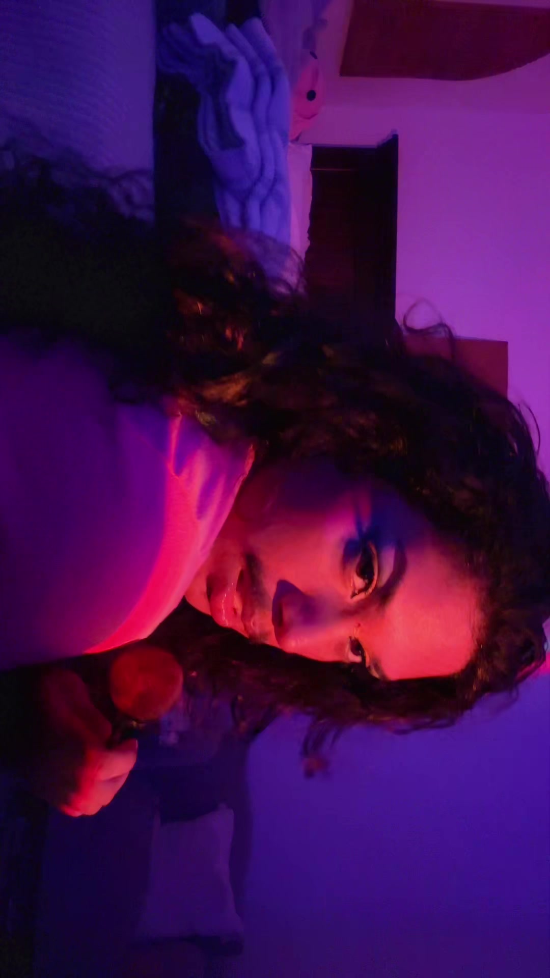 @nobody2u